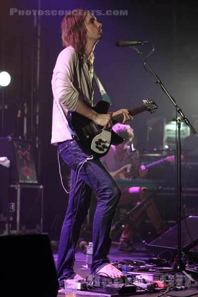 TAME IMPALA - 2012-10-15 - PARIS - Le Bataclan - 